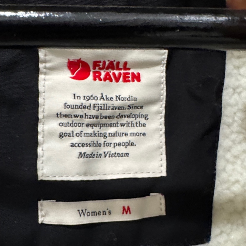Fjallraven women’s plaid wool jacket - Picture 4 of 6